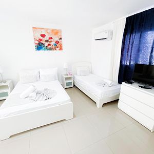 Estudio Deluxe con Cama Queen